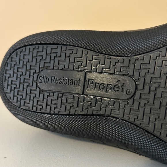 Propet Jessica Extra Wide Leather Slip on Shoe Black Size 7.5 - Picture 11 of 14